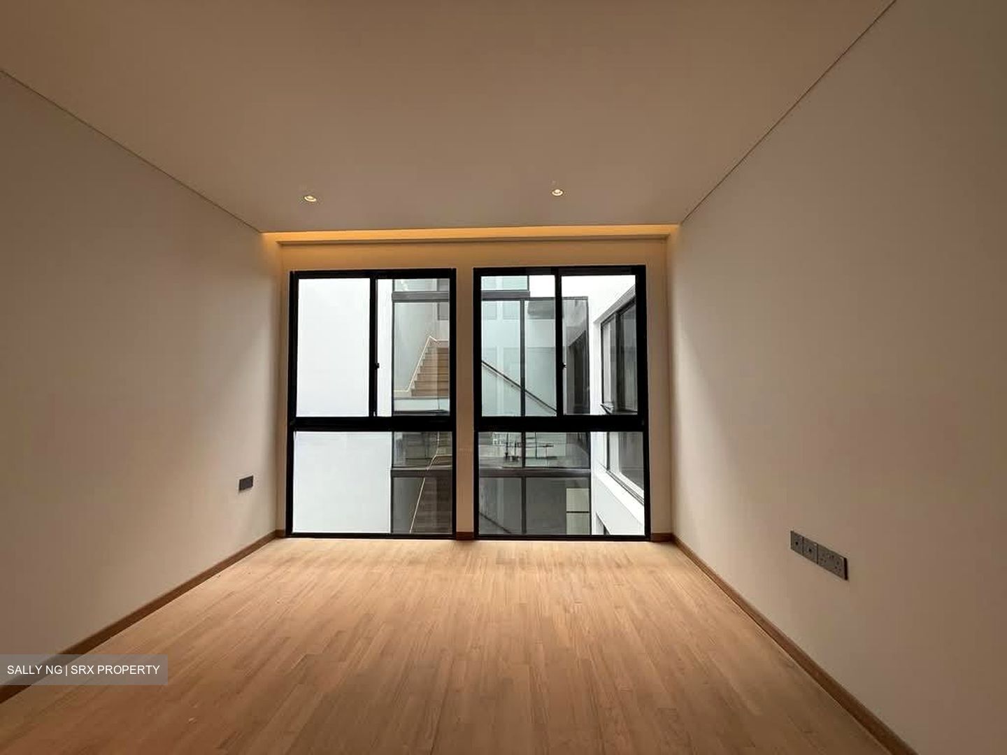 The Seawind (D15), Terrace #526232781